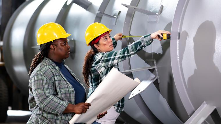 Census Bureau: Manufacturing Opening More Doors for Women
