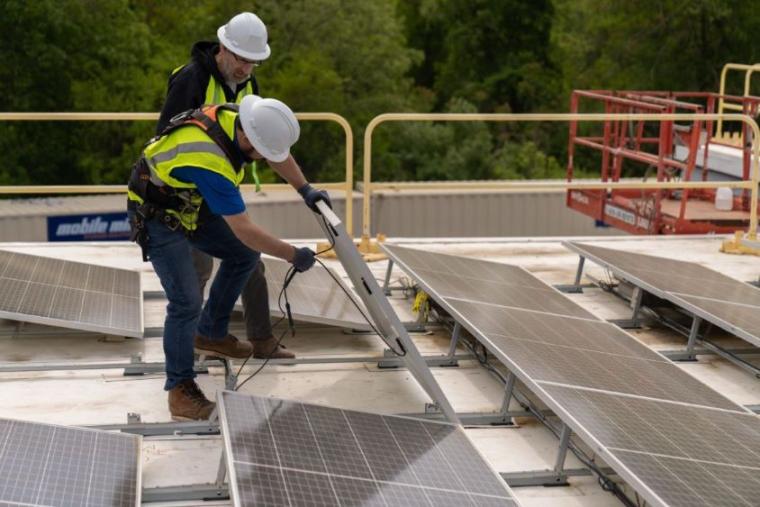 RI: Rhode Island Commerce Awards Gridwealth $225,000 in Grants to Develop 3 R.I. Solar Projects