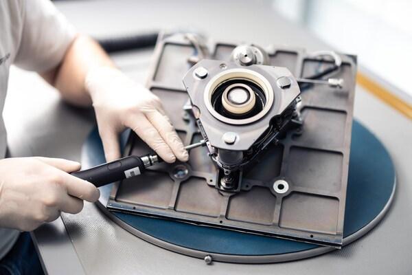 CO: Safran Boosts Production of Advanced Satellite Propulsion Systems in U.S. With Facility in Colorado