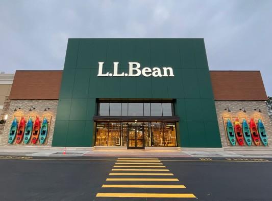 IN: First L.L. Bean Store in Indiana Opens in Indianapolis, Creating at Least 60 Jobs