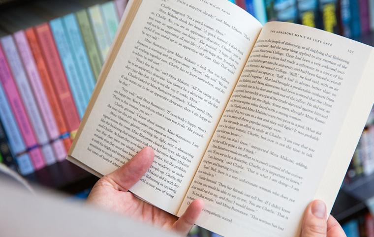 Barnes & Noble Says It Expects to Open 60 Brick-and-Mortar Stores in 2025