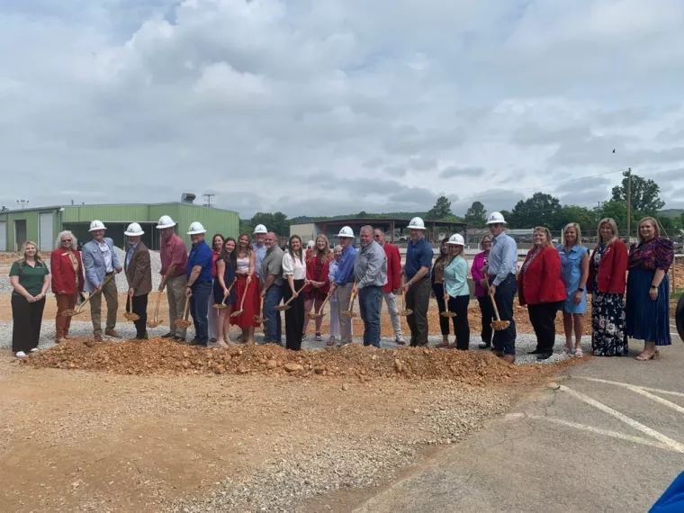 AR: LaCroix Precision Optics Expands Manufacturing Operations in Batesville, Creating 107 New Jobs
